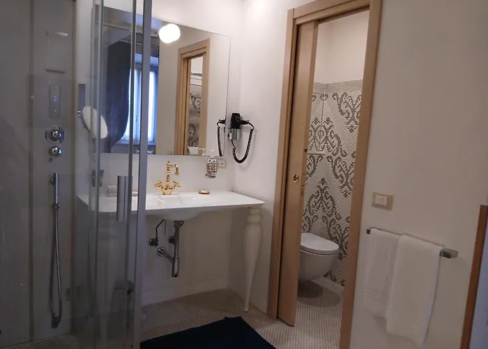 Excellent Trinity 4* Róma