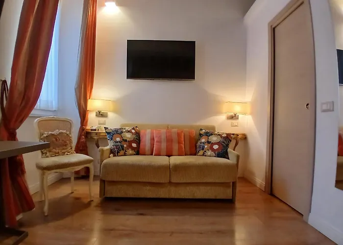 Excellent Trinity Panzió 4*