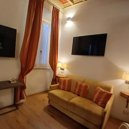 Excellent Trinity 4* Řím