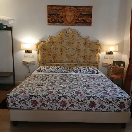 Excellent Trinity Nocleg ze śniadaniem Rzym