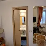 Excellent Trinity Bed and breakfast Roma