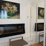 Excellent Trinity Bed and breakfast Roma