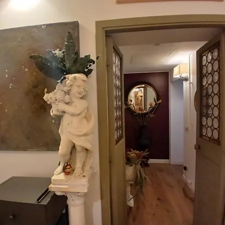 Excellent Trinity فندق مبيت وإفطار