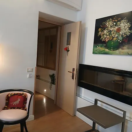 Excellent Trinity فندق مبيت وإفطار 4*