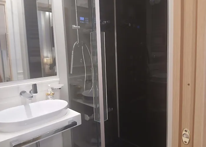 Bed & Breakfast Excellent Trinity 4*