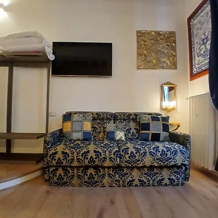 Alojamento de Acomodação e Pequeno-almoço Excellent Trinity Roma