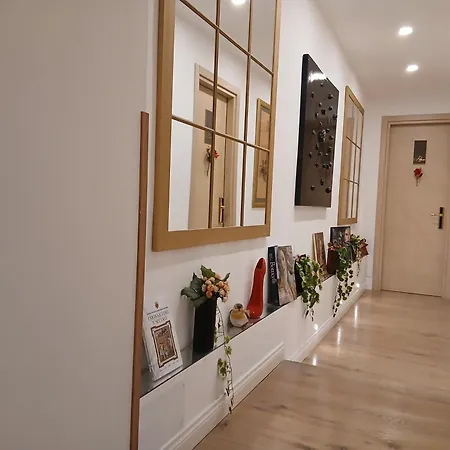 Excellent Trinity فندق مبيت وإفطار 4*
