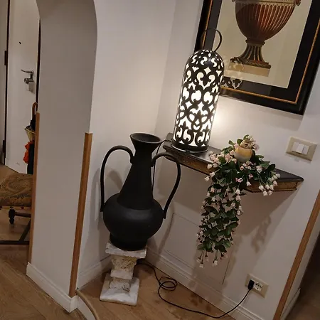 فندق مبيت وإفطار Excellent Trinity 4*
